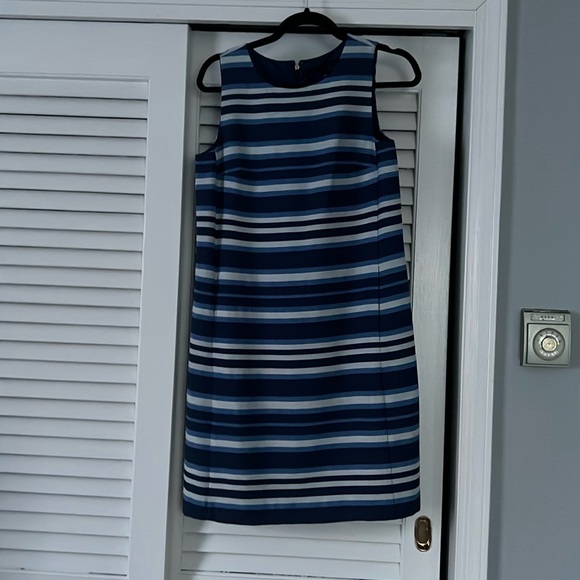 Tommy Hilfiger Women's Indigo Denim Sailing Stripe Shift Dress Size 4 - Picture 1 of 2